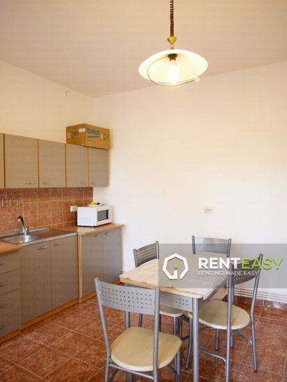 Apartament 3 camere langa UMF - Centru de inchiriat