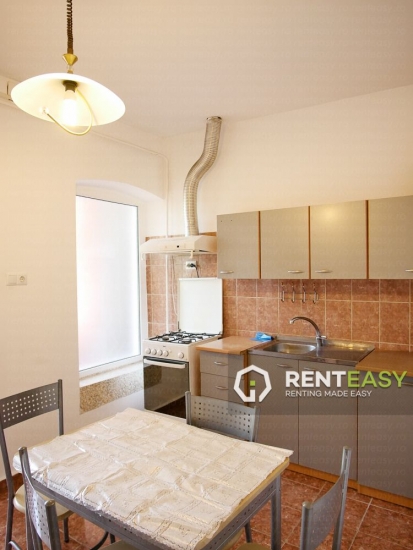 Apartament 3 camere langa UMF - Centru de inchiriat