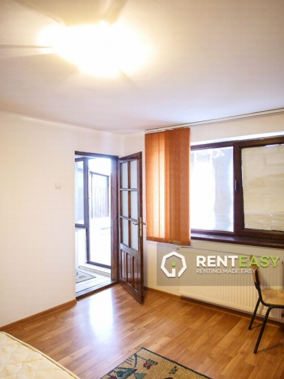 Vila 4 camere in zona Copou de inchiriat