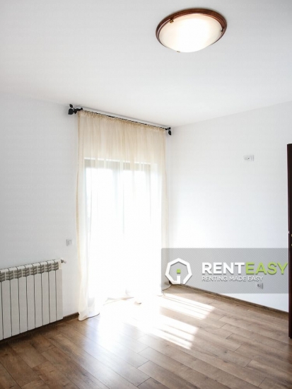 Vila de inchiriat in zona Valea Lupului
