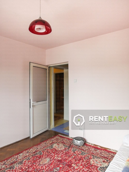 De inchiriat! Apartament 3 camere Centru - UMF