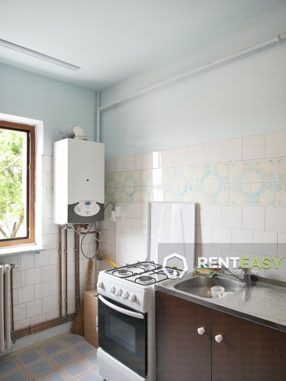 De inchiriat! Apartament 3 camere Centru - UMF