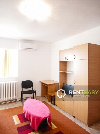 Apartament cu 2 camere de inchiriat in Centru langa UMF