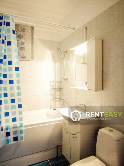 Apartament cu 2 camere de inchiriat in Centru langa UMF