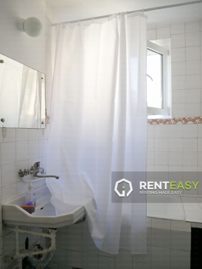 Apartament decomandat cu 2 camere de inchiriat in Copou