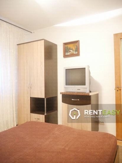 Apartament cu 2 camere de inchiriat in Centru - Pod de Fier