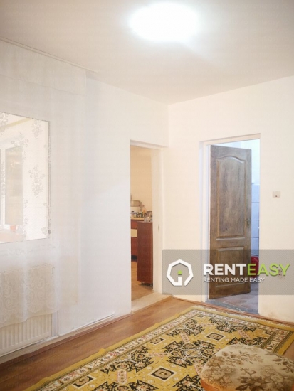Apartament cu 2 camere la casa de inchiriat in Centru langa UMF