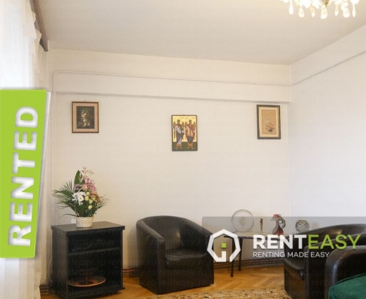 Apartament cu 4 camere oferit spre inchiriere situat langa Palas