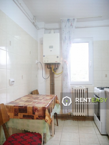 Apartament cu 2 camere de inchiriat in Podu Ros langa Palas