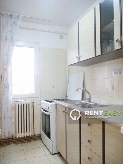 Apartament cu 2 camere de inchiriat in Podu Ros langa Palas