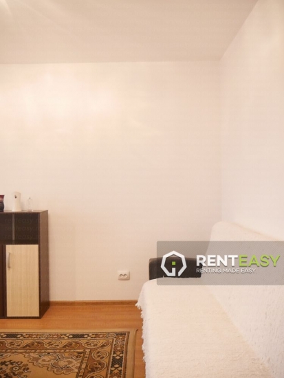 Apartament cu 2 camere de inchiriat in Podu Ros langa Palas