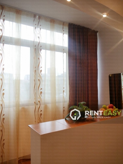 Apartament cu 2 camere de inchiriat in Podu Ros langa Palas