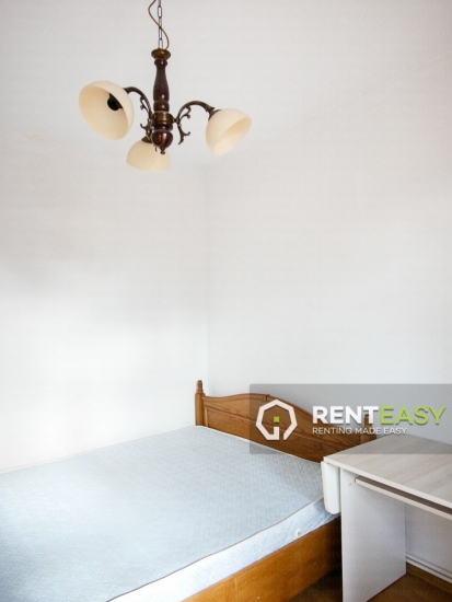 Apartament 2 camere decomandat in zona Moldova Mall de inchiriat