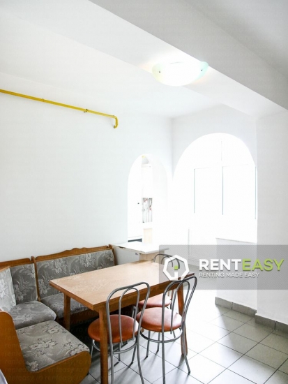 Apartament 2 camere decomandat in zona Moldova Mall de inchiriat