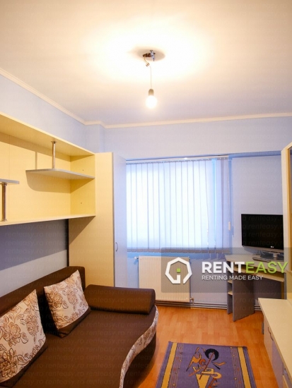 Apartament cu 3 camere in Pacurari de inchiriat
