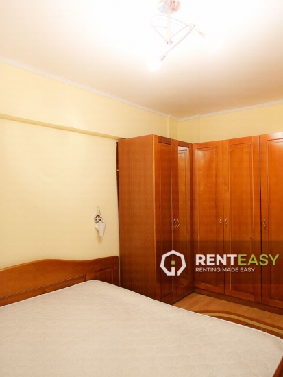 Apartament cu 3 camere in Pacurari de inchiriat