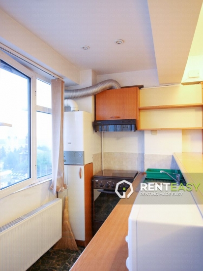 Apartament 4 camere decomandat langa Moldova de inchiriat