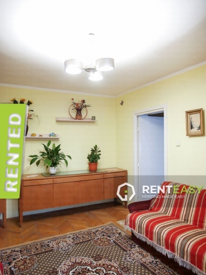 Apartament 3 camere in Podul Ros de inchiriat