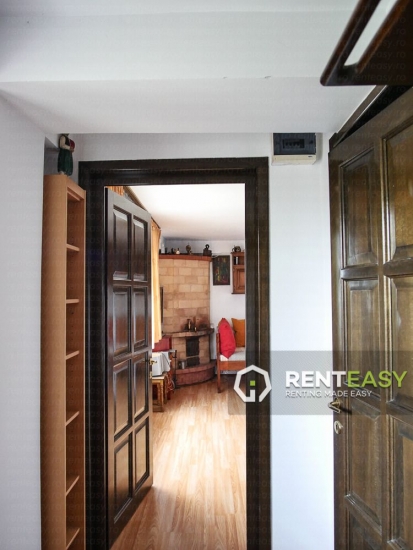 Apartament cu 2 camere de inchiriat in Sararie la casa