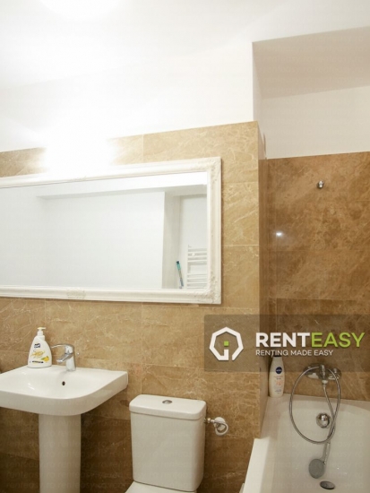 Apartament de lux cu 3 camere de inchiriat in Tatarasi - Bloc nou