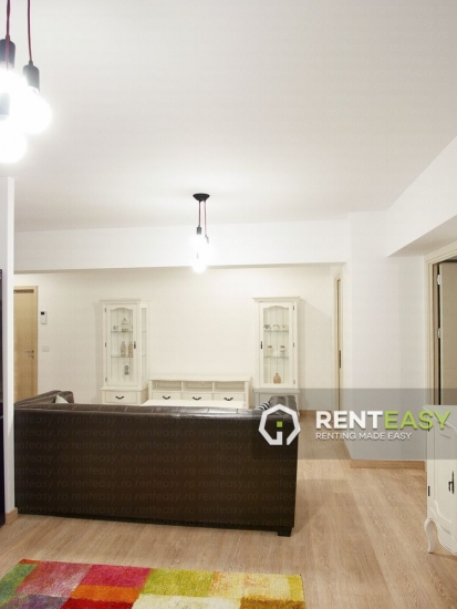 Apartament de lux cu 3 camere de inchiriat in Tatarasi - Bloc nou