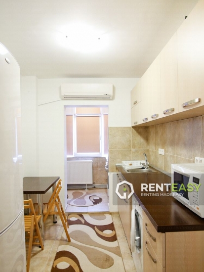 Apartament 2 camere de inchiriat in Podul de Fier
