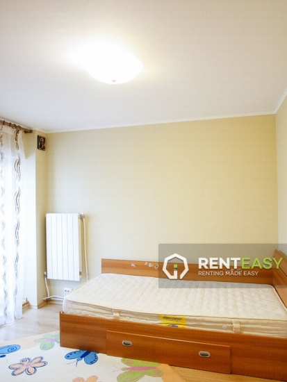 Apartament 2 camere de inchiriat in Podul de Fier
