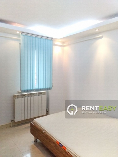 Apartament 3 camere de inchiriat in zona Podul Ros