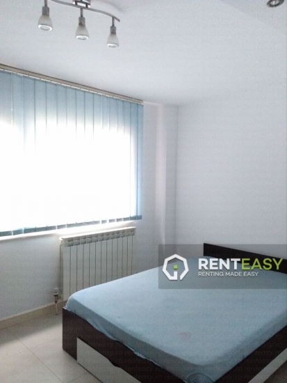 Apartament 3 camere de inchiriat in zona Podul Ros