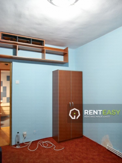 Apartament decomandat cu 3 camere de inchiriat in zona Casa Sindicatelor