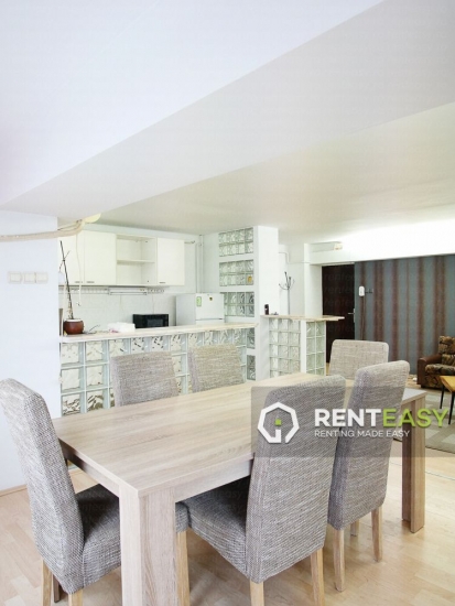 Apartament cu 3 camere in zona Centrul Palas de inchiriat