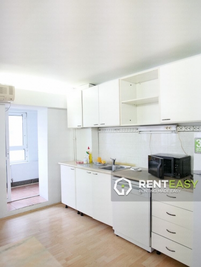 Apartament cu 3 camere in zona Centrul Palas de inchiriat