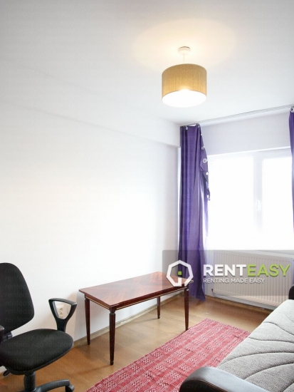 Apartament cu 3 camere de inchiriat in Podu Ros