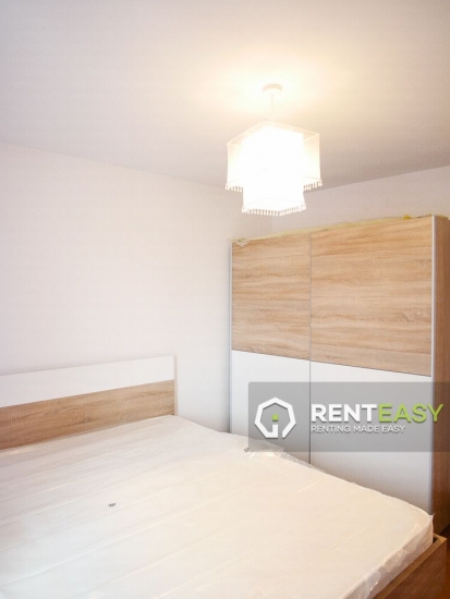 Apartament cu 3 camere de inchiriat in Podu Ros