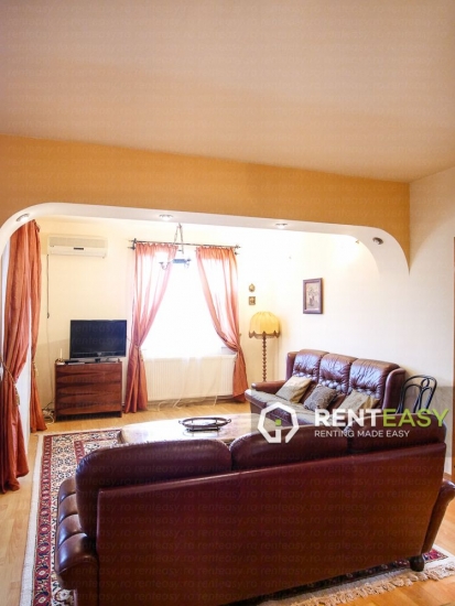 Apartament cu 3 camere la Vila in zona Moara de inchiriat