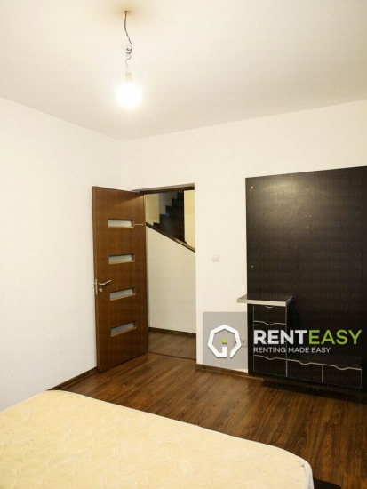 Vila 5 camere de inchiriat in Valea Lupului