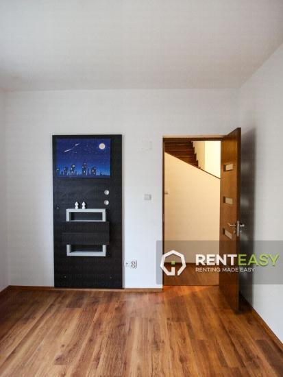 Vila 5 camere de inchiriat in Valea Lupului