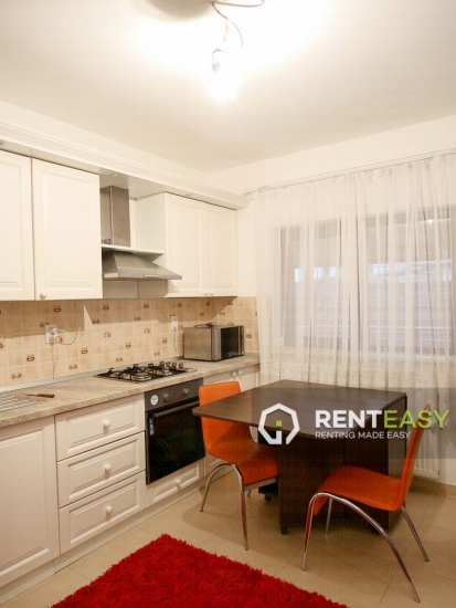 Vila 5 camere de inchiriat in Valea Lupului
