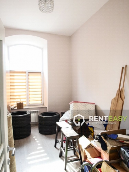 Apartament 3 camere de inchiriat in Centru pe Stefan cel Mare