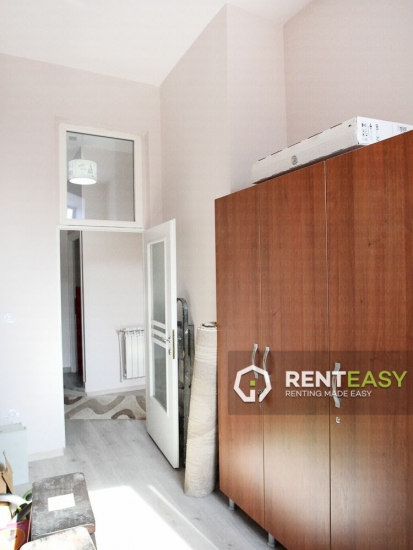 Apartament 3 camere de inchiriat in Centru pe Stefan cel Mare