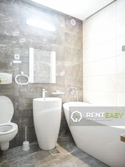 Penthouse cu 3 camere de inchiriat in zona Copou - Bloc nou