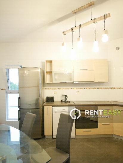 Penthouse cu 3 camere de inchiriat in zona Copou - Bloc nou