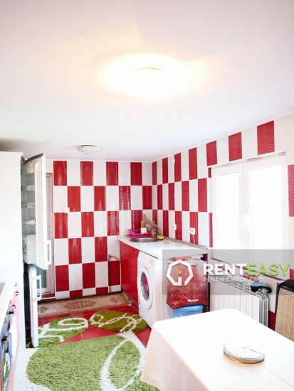 Casa cu 3 camere de inchiriat in Pacurari