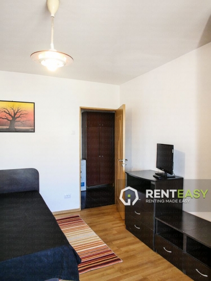 Apartament 3 camere in Centru - Stefan cel Mare de inchiriat