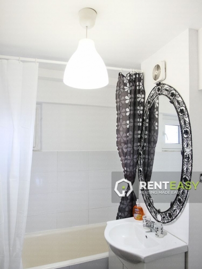 Apartament 3 camere in Centru - Stefan cel Mare de inchiriat