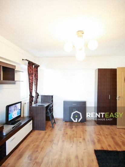 Apartament 3 camere in Centru - Stefan cel Mare de inchiriat