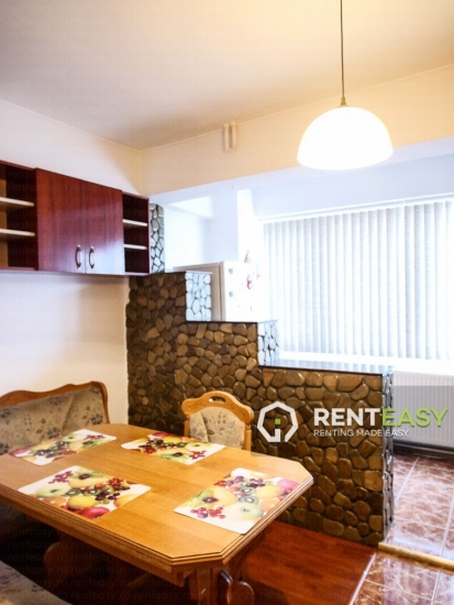 Apartament 3 camere de inchiriat in Podu Ros