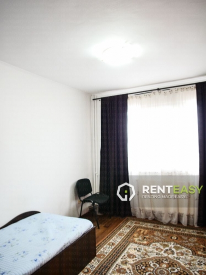 Apartament 3 camere de inchiriat in Podu Ros