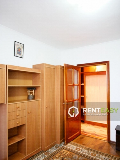 Apartament 3 camere de inchiriat in Podu Ros