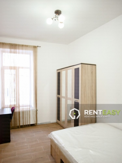 Apartament cu 3 camere la 1 minunt de UMF de inchiriat